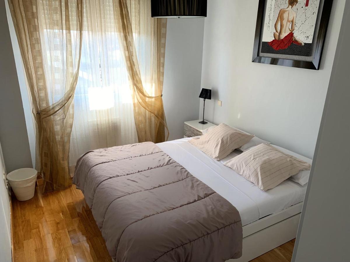 Apto Alma Parking Y Piscina Gratis Zaragoza Bagian luar foto